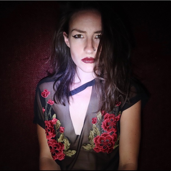 Meet your Posher, Marena - Picture 1 of 2